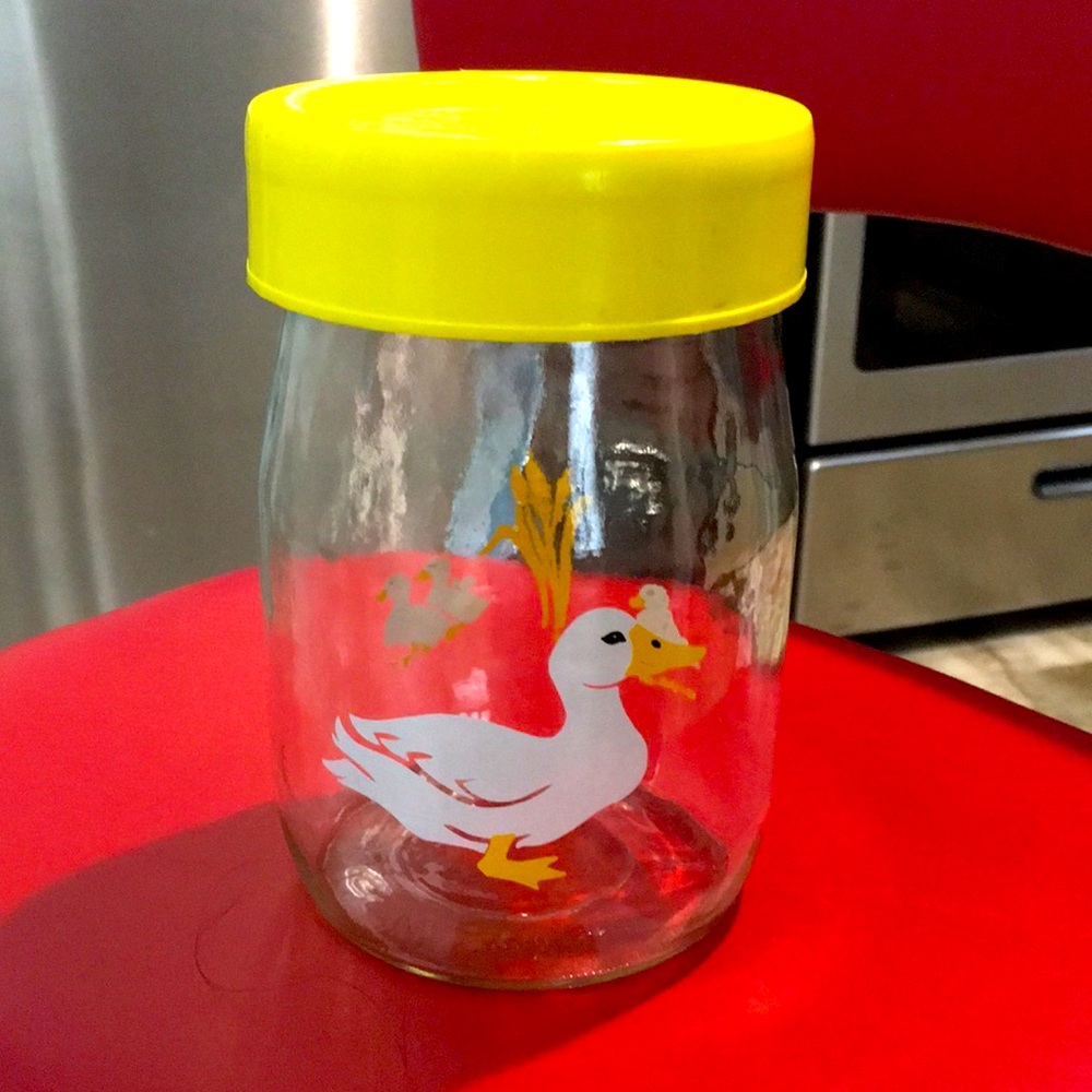 Carlton glass duck canister 12 oz